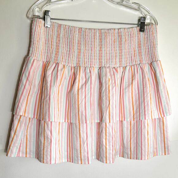 Vineyard vines Harbor pastel Ruffled Smocked puff Skirt Size L - Picture 2 of 9